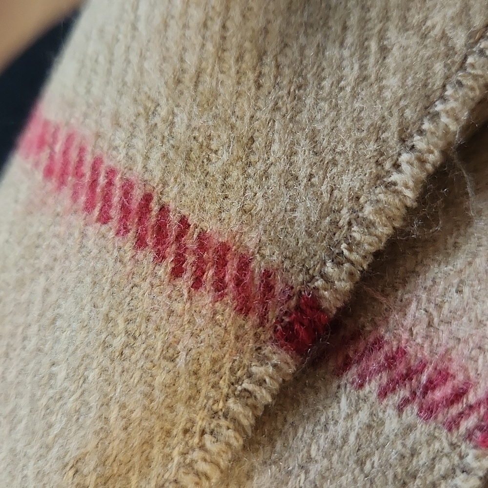 Scotland Cashmere Plaid Scarf Super Soft Cozy Preppy Luxurious 100% Cashmere - Picture 5 of 5